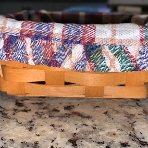 Collectors Longaberger Basket - Picture 6 of 8